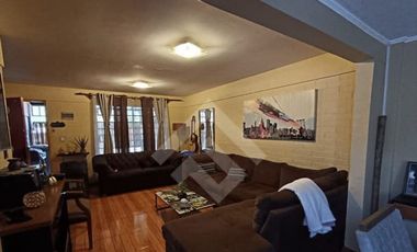 Cómoda casa Barrio Holanda, Sector la Farfana