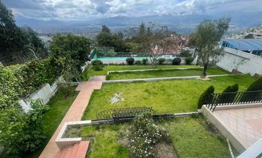 RENTO CASA EN URBANIZACION CAMPO ALEGRE