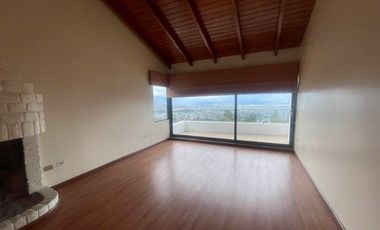 RENTO CASA EN URBANIZACION CAMPO ALEGRE