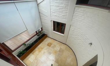 RENTO CASA EN URBANIZACION CAMPO ALEGRE