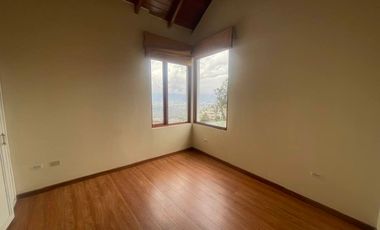 RENTO CASA EN URBANIZACION CAMPO ALEGRE