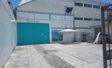 Renta de Bodega a 2 calles 16 septiembre y avenida las torres Puebla