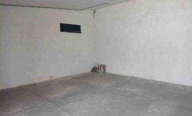 Renta de Bodega a 2 calles 16 septiembre y avenida las torres Puebla