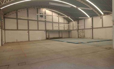 Renta de Bodega a 2 calles 16 septiembre y avenida las torres Puebla