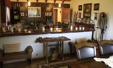 Casa de alta gama en condominio cerrado