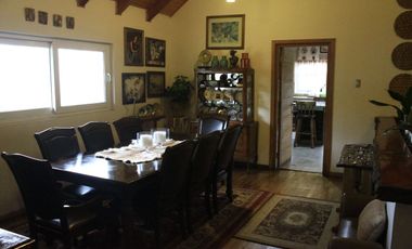 Casa de alta gama en condominio cerrado