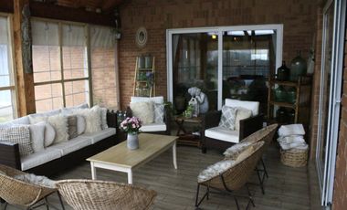 Casa de alta gama en condominio cerrado