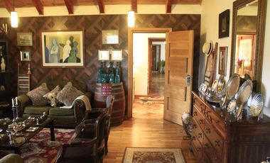 Casa de alta gama en condominio cerrado