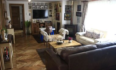 Casa de alta gama en condominio cerrado