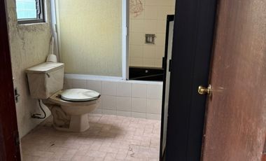 Casa En Remate En Viveros Del Retiro 12b, 7 Hab Viveros De La Loma, Tlalnepantla, Estado De Mexico