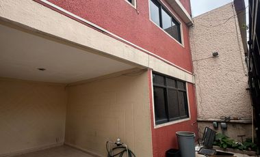 Casa En Remate En Viveros Del Retiro 12b, 7 Hab Viveros De La Loma, Tlalnepantla, Estado De Mexico