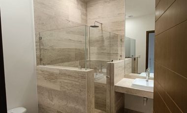 CASA EN ARBOLADA EN OFERTA CON ALBERCA.. NUEVA A ESTRENAR.!!!!