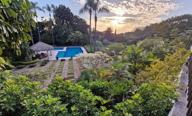 Casa en Jardines de Ahuatepec, Cuernavaca, Morelos