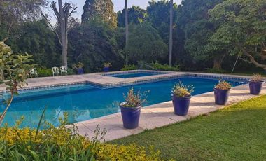 Casa en Jardines de Ahuatepec, Cuernavaca, Morelos