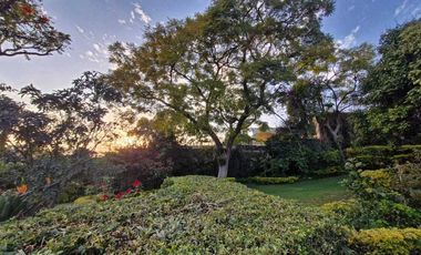 Casa en Jardines de Ahuatepec, Cuernavaca, Morelos