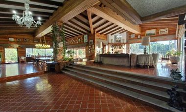 Casa en Jardines de Ahuatepec, Cuernavaca, Morelos