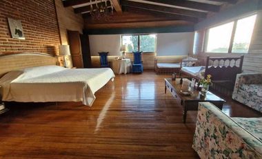 Casa en Jardines de Ahuatepec, Cuernavaca, Morelos