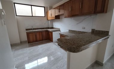 Venta departamento 3 dormitorios Garzota 2 cerca al sector de hoteles y aeropuerto