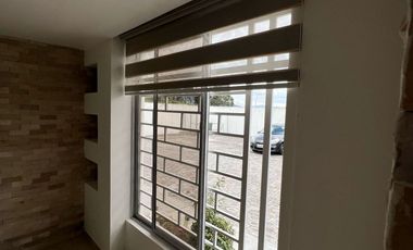 CASA 120 m2, excelente ubicación, cerca a Av. Simón Bolívar.