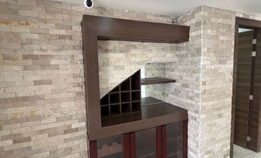CASA 120 m2, excelente ubicación, cerca a Av. Simón Bolívar.