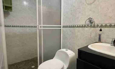 VENDO HERMOSA CASA