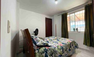 VENDO HERMOSA CASA