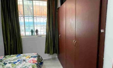 VENDO HERMOSA CASA