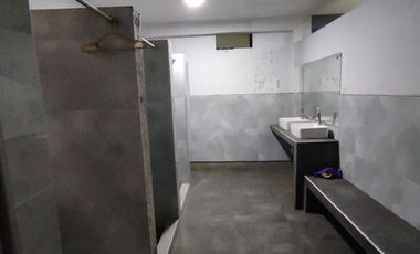 Alquilo Local Comercial buena ubicación Av Los Chancas de Andahuaylas Sta Anita