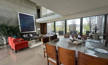 EXCELENTE CASA EN RENTA DENTRO DEL CLUB DE GOLF LA LOMA