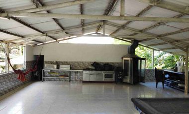 VENDO HERMOSA FINCA EN FUSAGASUGA