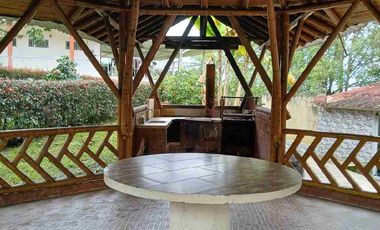 VENDO HERMOSA FINCA EN FUSAGASUGA