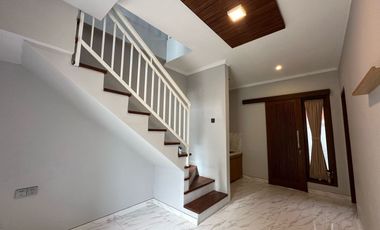 For Rent Yearly – 3 Bedroom House in Sidakarya, Denpasar