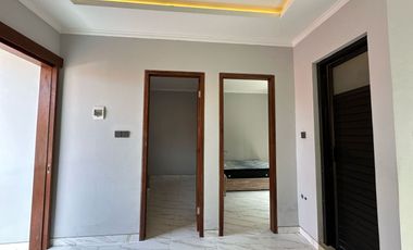 For Rent Yearly – 3 Bedroom House in Sidakarya, Denpasar
