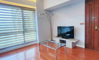 1BR Condo for RENT in Shang Grand Tower Legaspi Village  Makati City RH20611