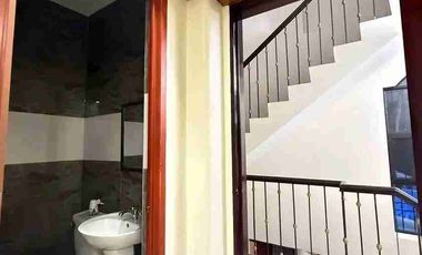 HOUSE AND LOT FOR SALE/RENT 🏠 INSIDE HIGH IN SUBD IN (VILLAS MAGALLANES SUBD)WITH POOL INSIDE