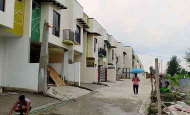 3-Storey Nest Peak Subdivision Ponte Verde Cupang - Marikina with Overlooking View