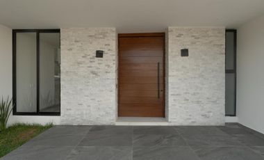 Casa NUEVA en Valle Imperial