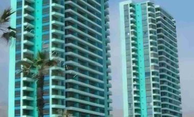 VENTA DEPARTAMENTO FRENTE A PLAYA BRAVA EN IQUIQUE.