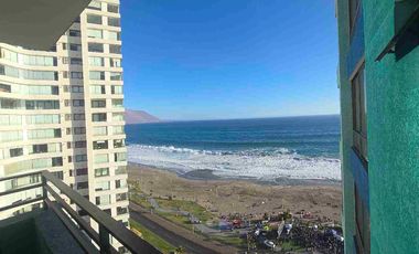 VENTA DEPARTAMENTO FRENTE A PLAYA BRAVA EN IQUIQUE.