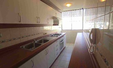 VENTA DEPARTAMENTO FRENTE A PLAYA BRAVA EN IQUIQUE.