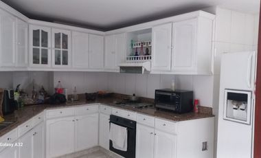 ARRIENDO APARTAMENTO EN EL BARRIO SANTA TERESITA CALI