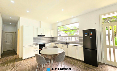 🔑 𝗪𝗲𝘀𝘁𝗲𝗿𝗻-𝗜𝗻𝘀𝗽𝗶𝗿𝗲𝗱 𝟰𝗕𝗥 𝗛𝗼𝗺𝗲 𝗙𝗼𝗿 𝗦𝗮𝗹𝗲 𝗶𝗻 𝗗𝘂𝗺𝗮𝗴𝘂𝗲𝘁𝗲 𝗖𝗶𝘁𝘆 – ₱𝟭𝟭.𝟱𝗠