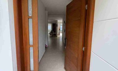 VENDO CASA HERMOSA CONJUNTO AREA 650 METROS