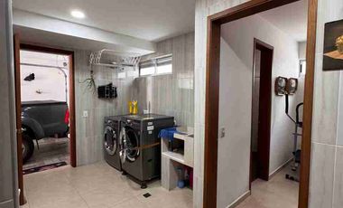 VENDO CASA HERMOSA CONJUNTO AREA 650 METROS