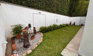 VENDO CASA HERMOSA CONJUNTO AREA 650 METROS