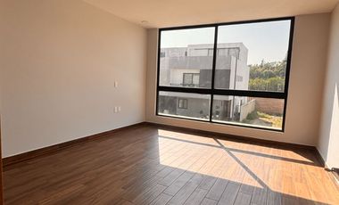 Casa nueva en Renta en Bosquetto junto a Bosques Vallarta