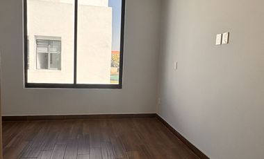 Casa nueva en Renta en Bosquetto junto a Bosques Vallarta
