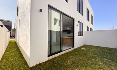 Casa nueva en Renta en Bosquetto junto a Bosques Vallarta