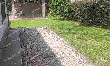 SE ARRIENDA CASA CAMPESTRE EN VEREDA EL  TABLAZO.  RIONEGRO