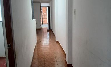 VENTA DE CASA EN EXCLUSIVA URBANIZACIÓN MARCAVILCA EN CHORRILLOS